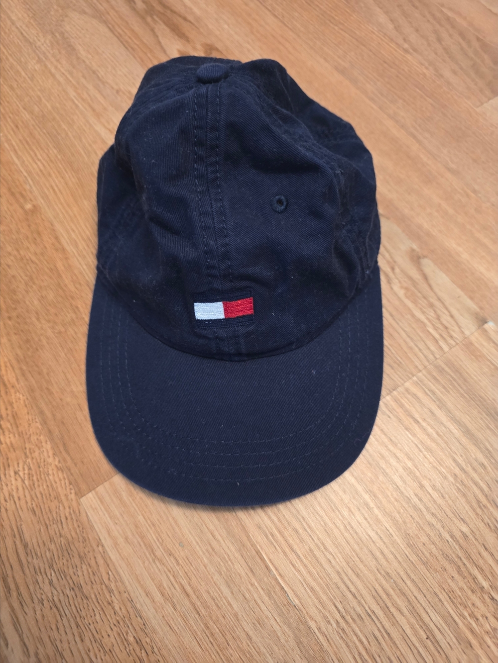 Tommy Hilfiger Navy Baseball Hat with Subtle Logo Stitch